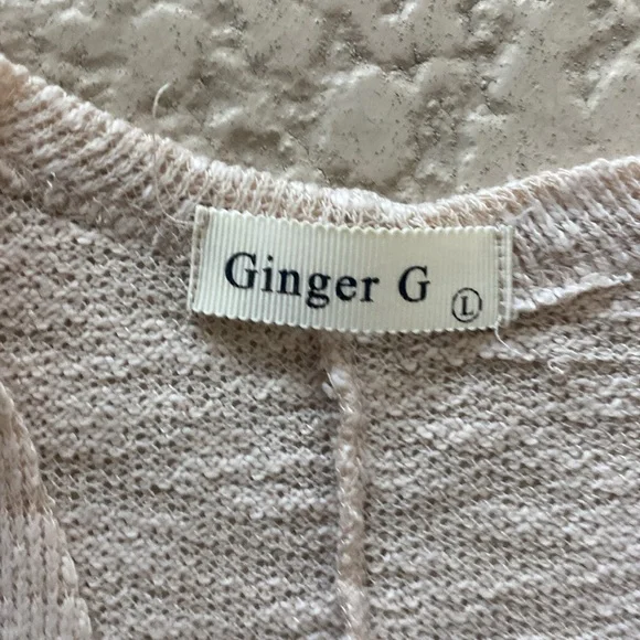 Ginger G Boutique Hand painted Floral Knit Cardigan size XS - Picture 3 of 7